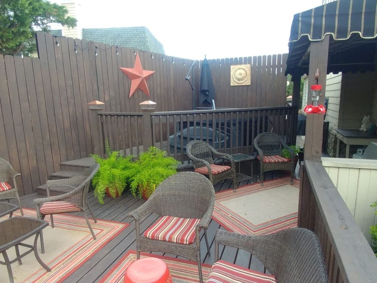 Custom deck building and construction in Bristol, TN - quality outdoor living spaces by V&C Remodeling